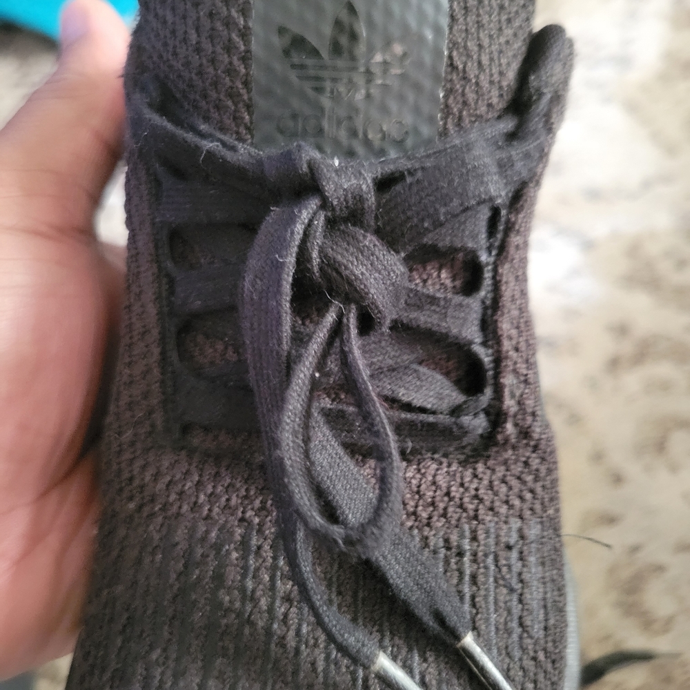 Adidas - Picture 5 of 5
